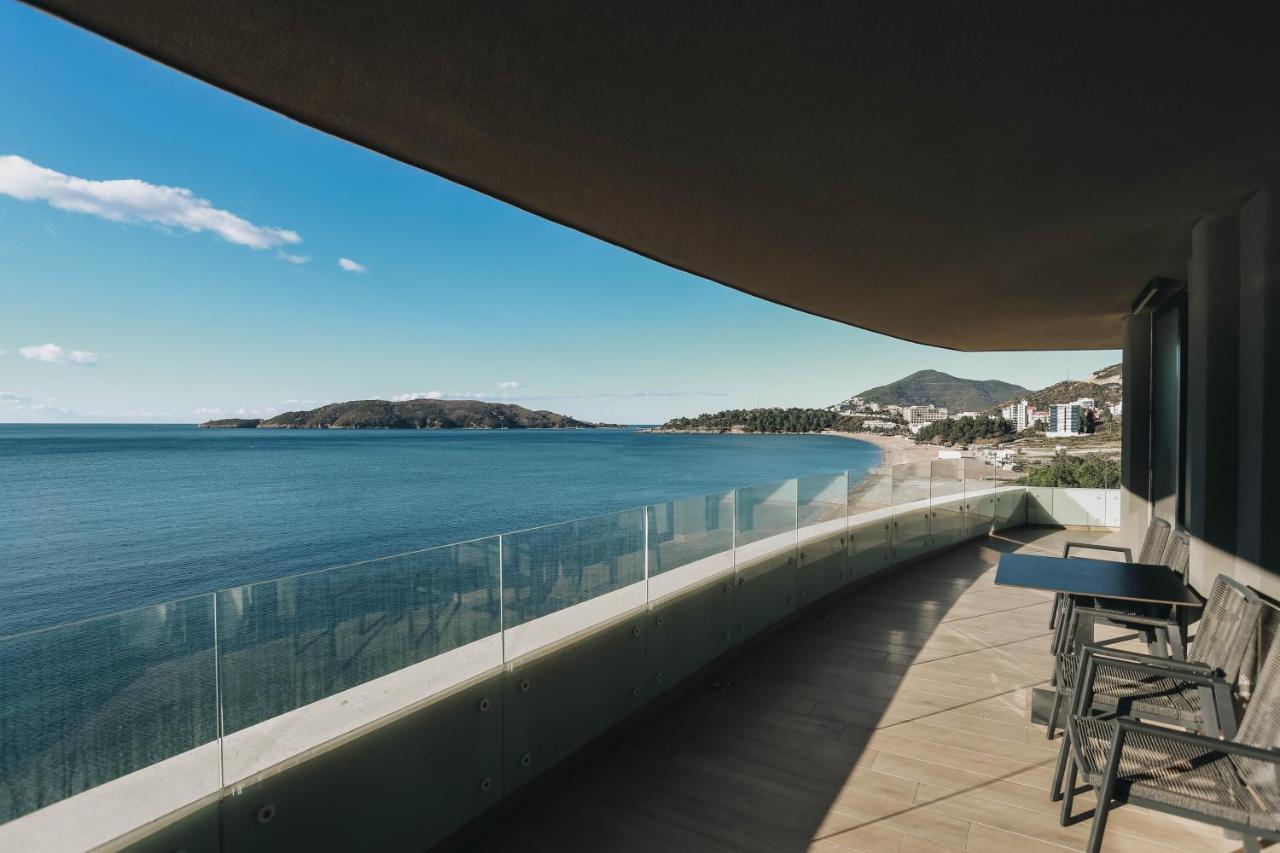 Beachfront Luxury Apartment 부드바 외부 사진