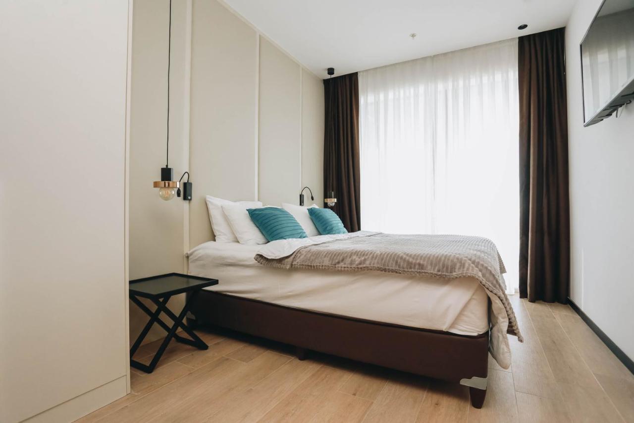Beachfront Luxury Apartment 부드바 외부 사진